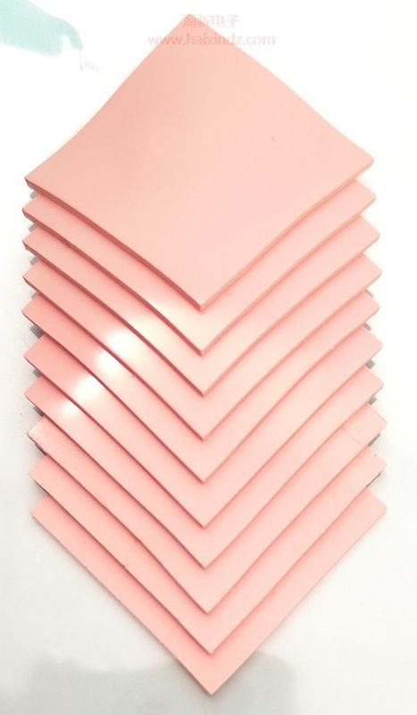 芯片与散热器导热硅胶垫